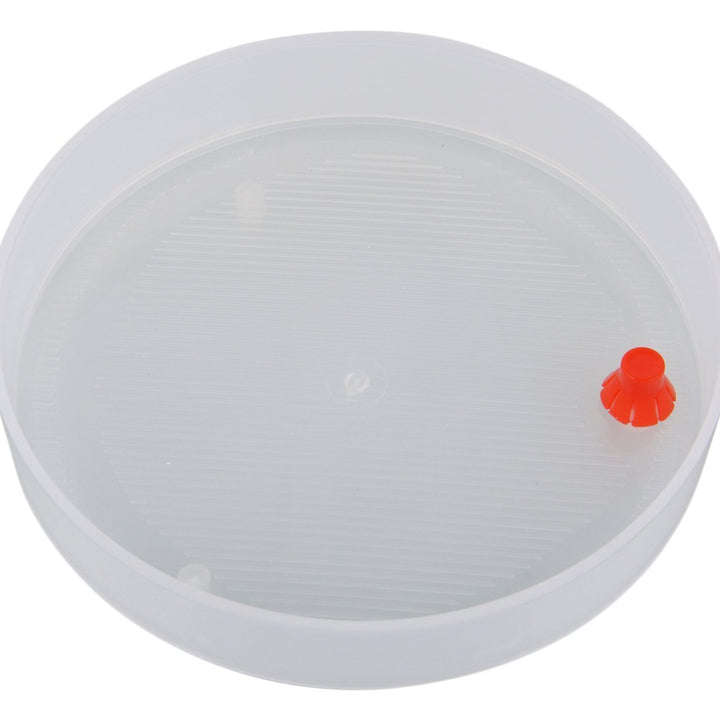 070 Plastic 4 Compartment Sprout Maker White