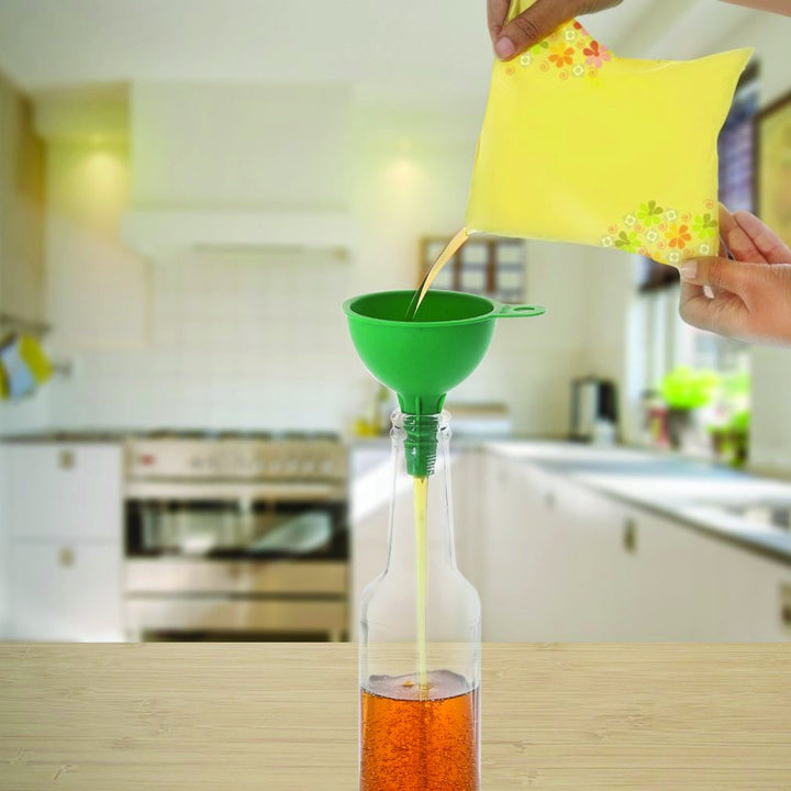 0722 Silicone Funnel For Pouring Oil Sauce Water Juice And Small Food-grains
