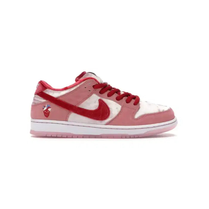Nike SB Dunk Low StrangeLove Skateboards