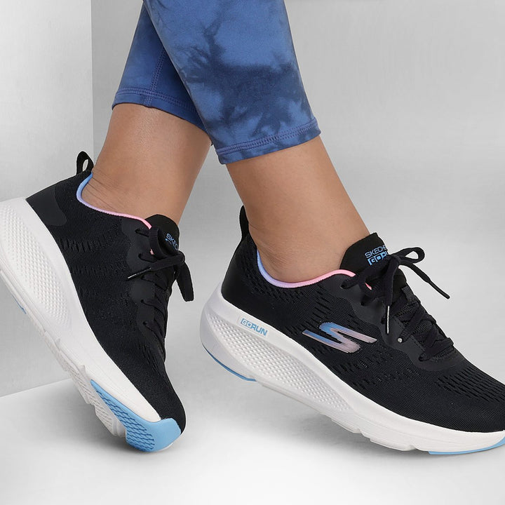 SKECHERS GO RUN ELEVATE - DOU WOMEN'S LACEUP RUNNING SHOE - 128334-BKMT