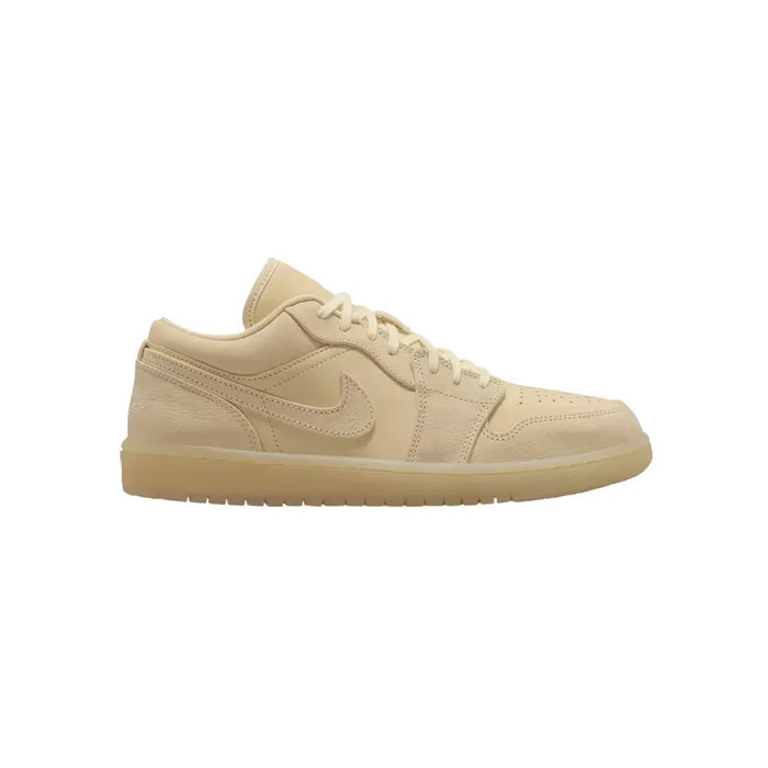 Air Jordan 1 Low SE 'Pale Vanilla'