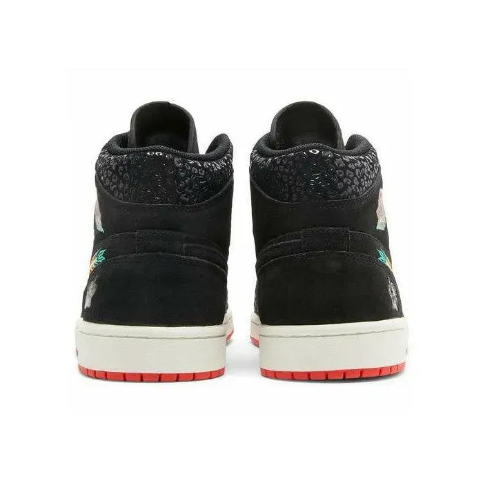 Air Jordan 1 Mid SE 'SiEMPRE Familia'