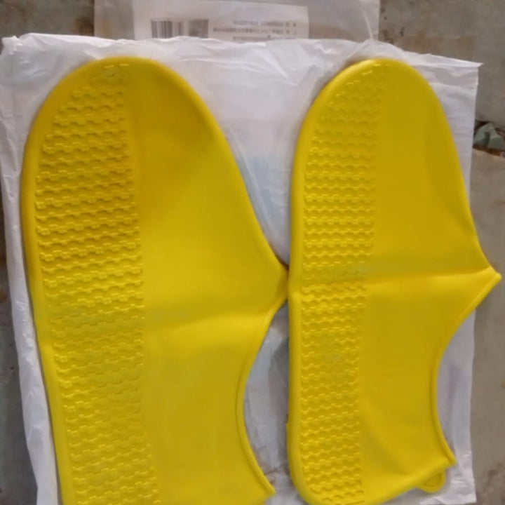 17983 Non-slip Silicone Rain Reusable Anti Skid Waterproof Fordable Boot Shoe Cover (Extra Large Size (Xl) 1 Pair  Yellow)