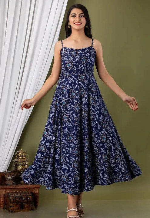 Women Blue Printed Viscoun Ryon kurta.