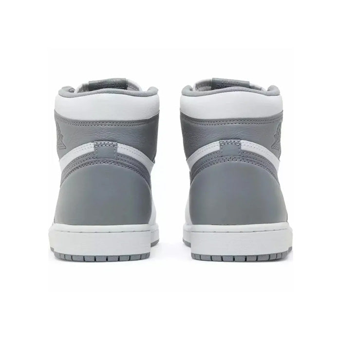 Air Jordan 1 Retro High OG ‘Stealth’
