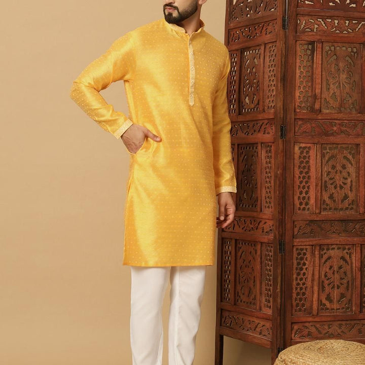 Men's Jacquard Solid Kurta Pyajama Set