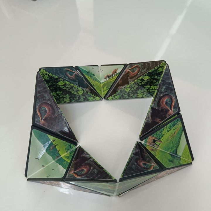 3D Cube Shape Shifting Box