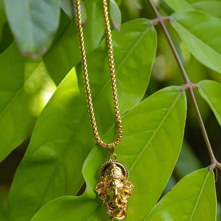 Ganesha Pendant With Snake Chain (Gold)