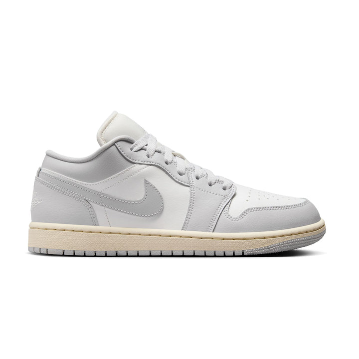 Wmns Jordan 1 Low 'Light Grey/Sail'