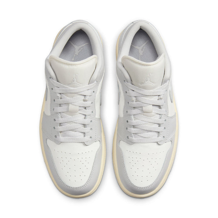Wmns Jordan 1 Low 'Light Grey/Sail'