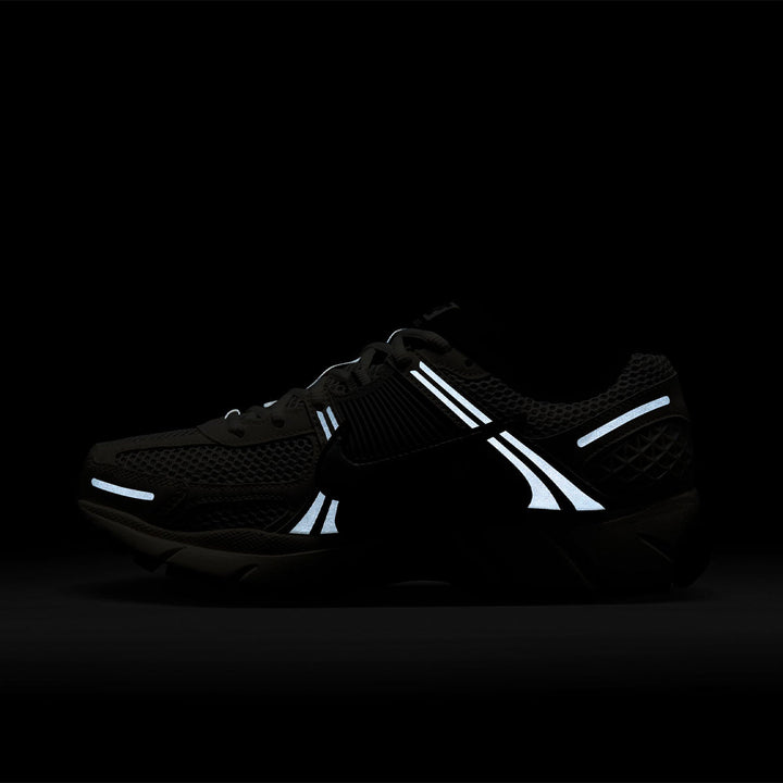 Wmns Zoom Vomero 5 'Phantom'