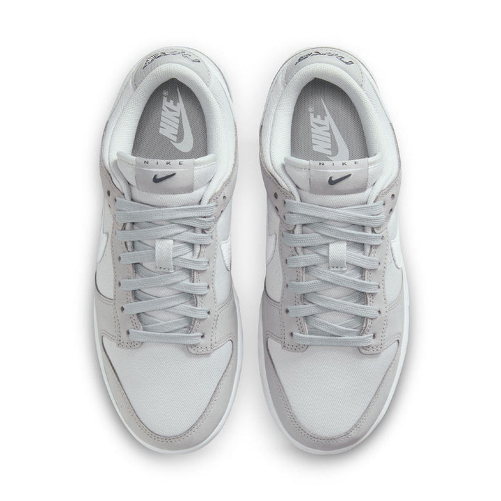 Wmns Dunk Low 'Light Smoke Grey'