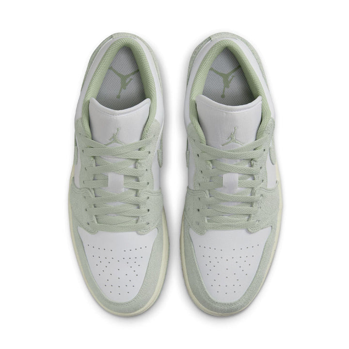 Jordan 1 Low 'Light Green'