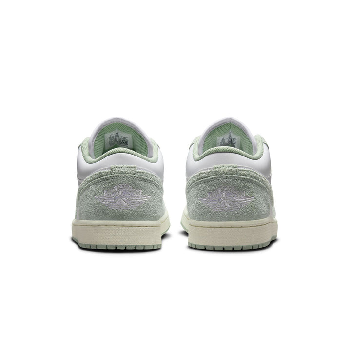 Jordan 1 Low 'Light Green'