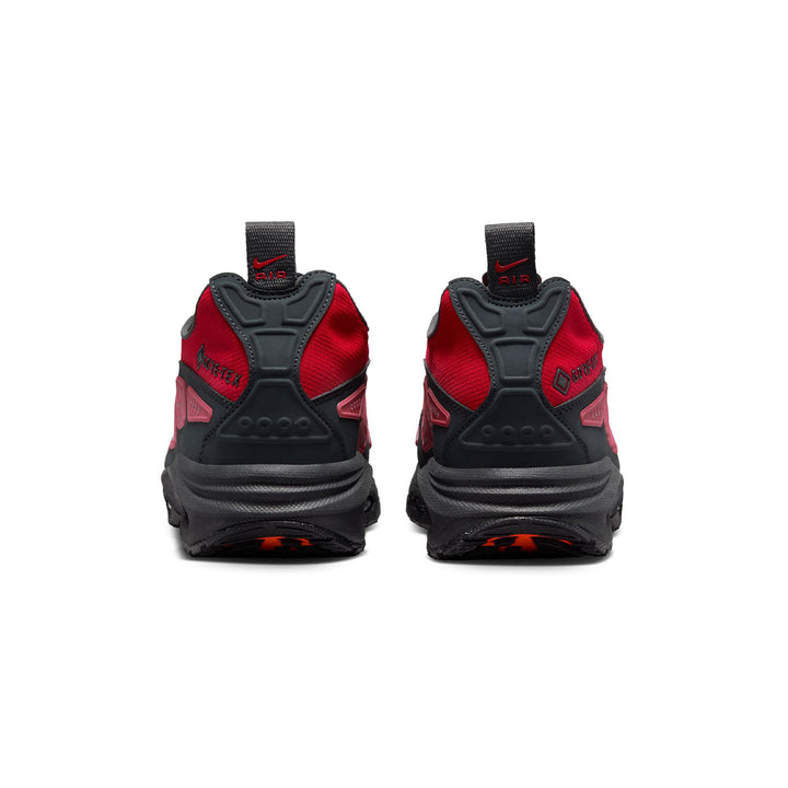 WMNS Air Max SNDR Gore-Tex ‘Hyper Crimson’