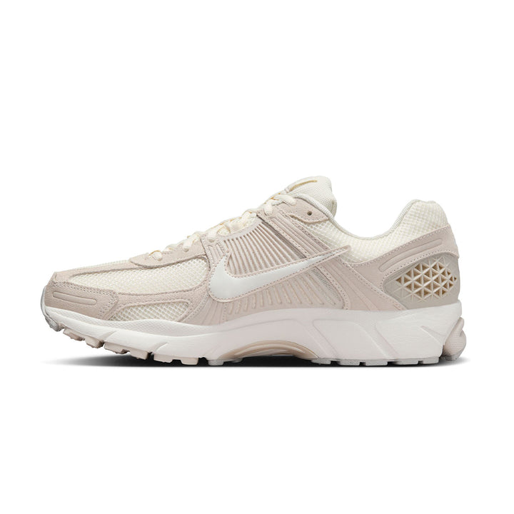 Zoom Vomero 5 'Light Orewod Brown'