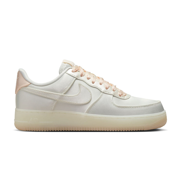 Wmns Air Force 1 'Low Sail/Barely Orange'