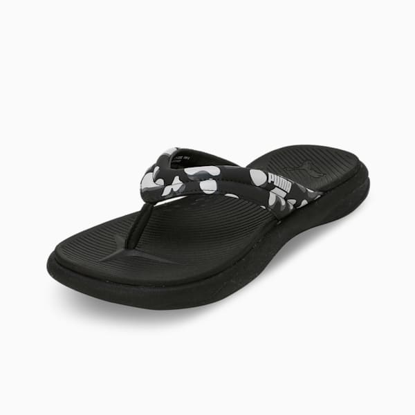 A stylish women’s thong slipper featuring Softride cushioning, a sleek design, and a lightweight feel for all-day comfort