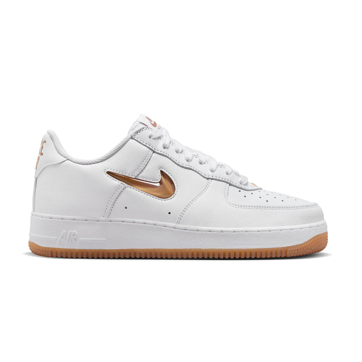nike air jordan white shoes