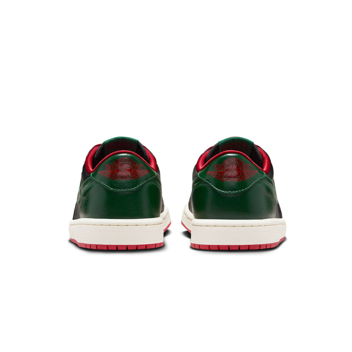 Wmns Jordan 1 Retro Low OG 'Black/Gorge Green'