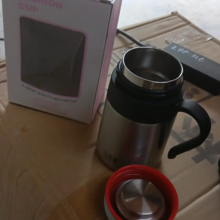 Stainless Steel Mug  Bottle Vacuum Insulated Cup With Handle  Small Cup (420 Ml)